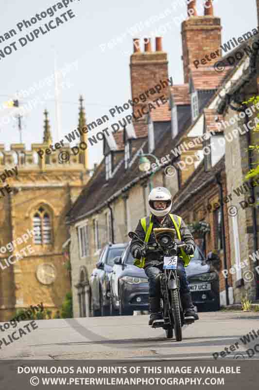 Vintage motorcycle club;eventdigitalimages;no limits trackdays;peter wileman photography;vintage motocycles;vmcc banbury run photographs